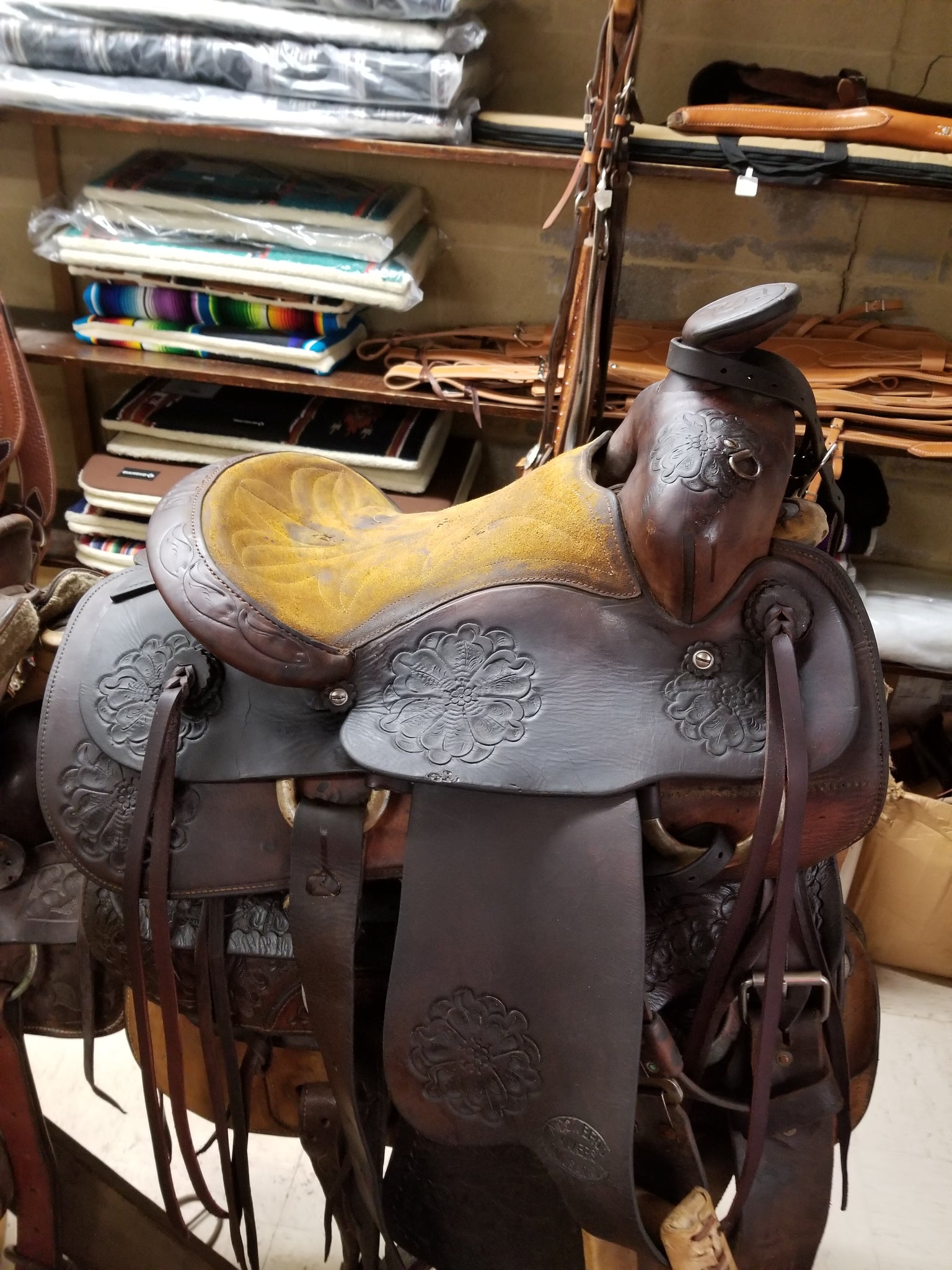 Used Mock Brothers Kids Saddle/L.A.G./12"