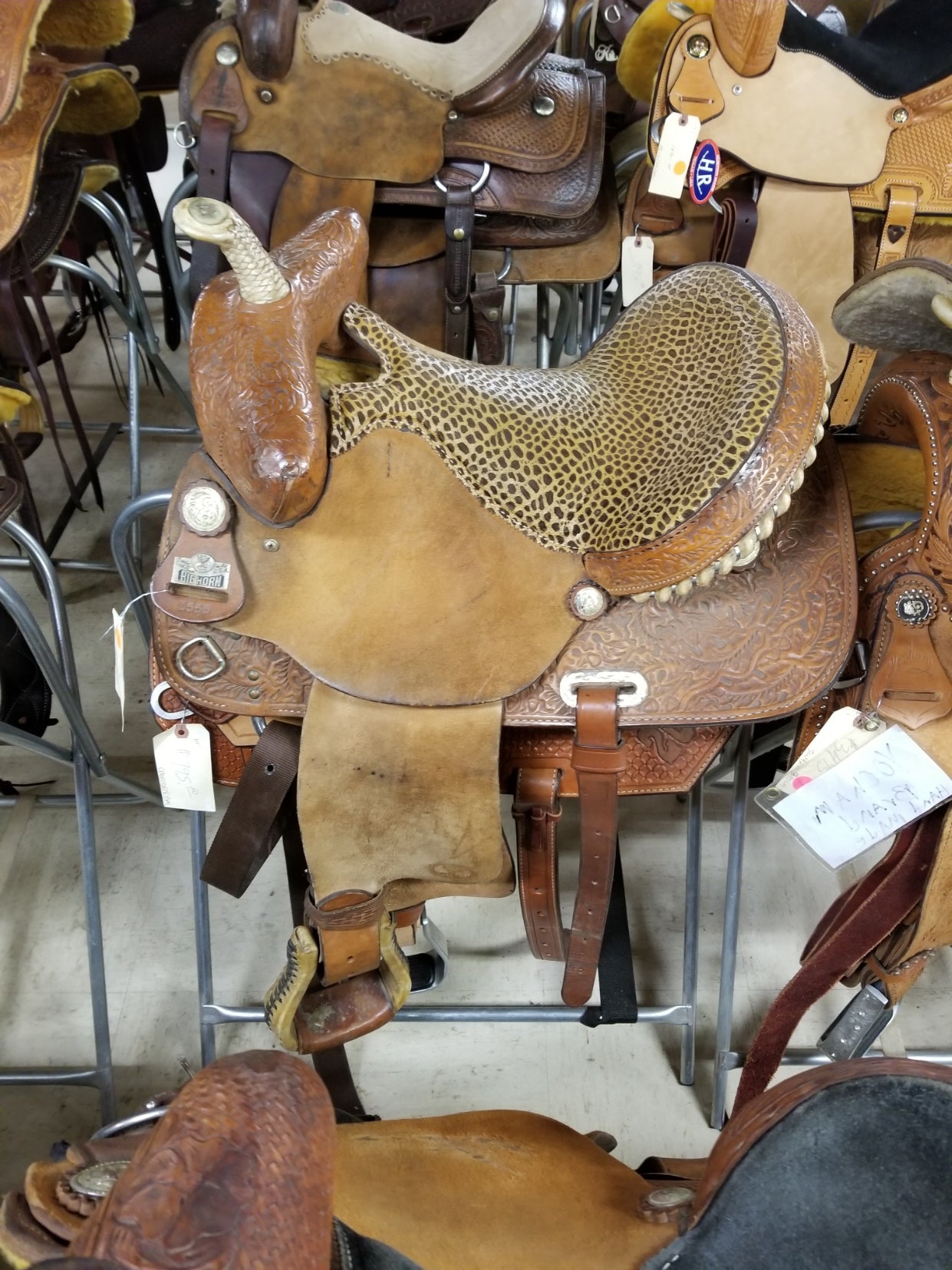 Used Big Horn Barrel Racer/XX3059542GM/15"