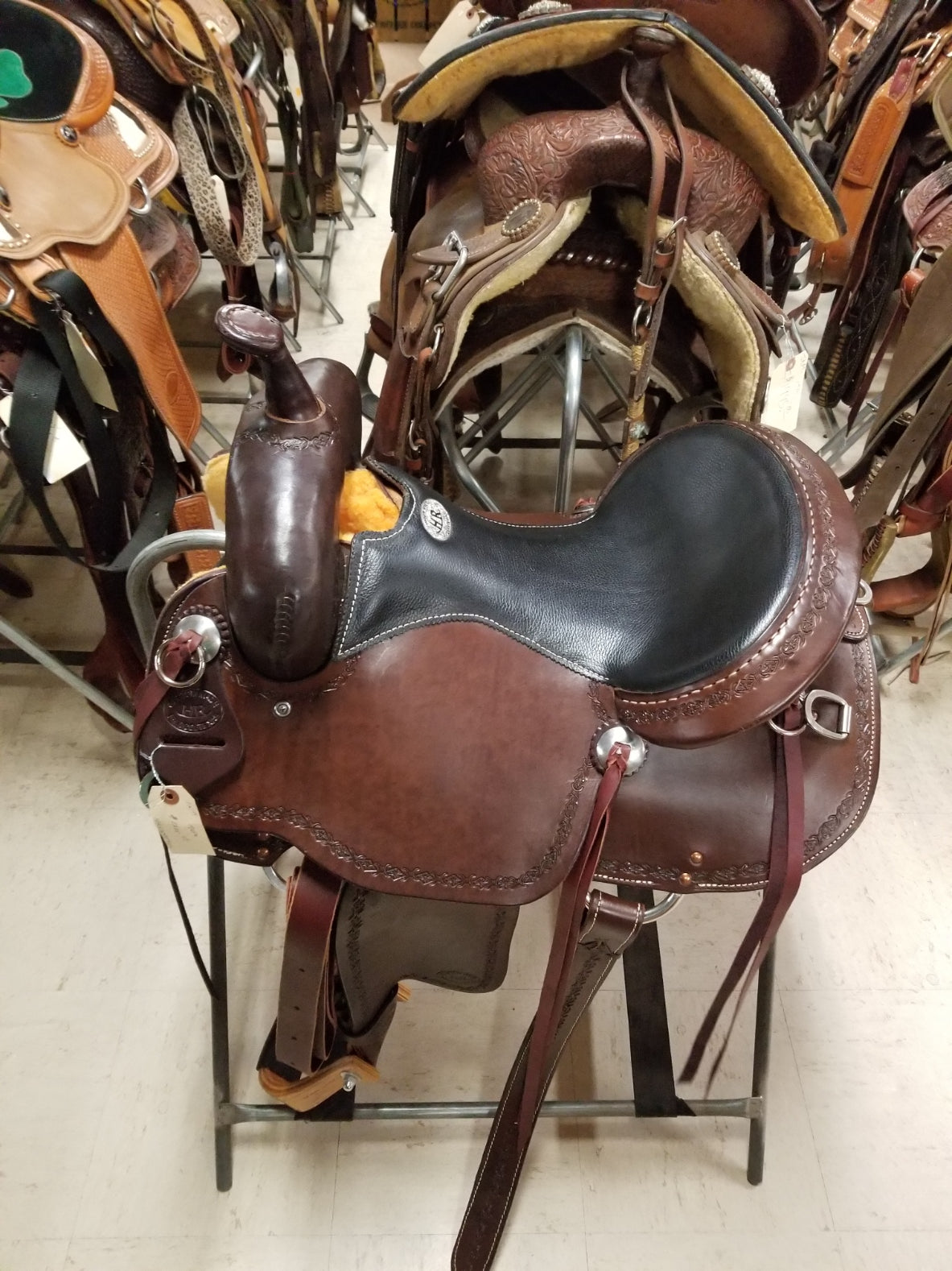 New HR Trail Saddle/HR5200119BM/15"