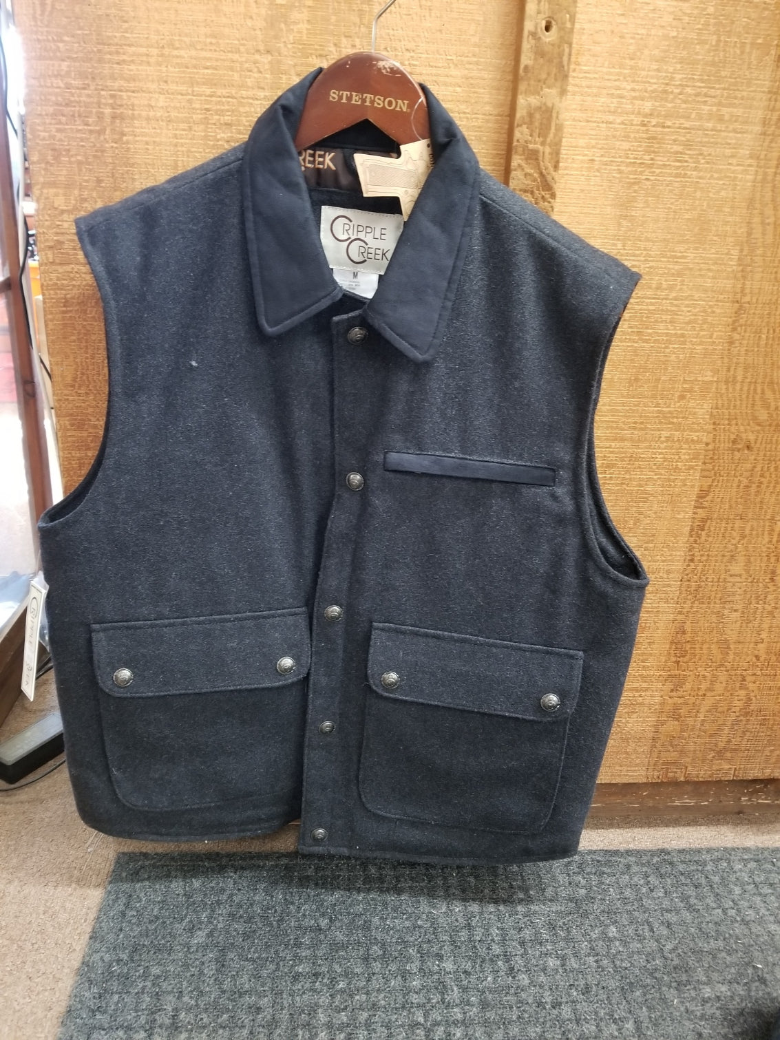 Cripple Creek Men's Concealed Carry Vest/CR38006-42
