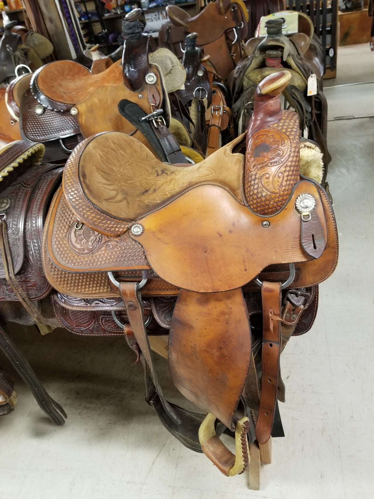 Used Circle Y Roper/BB5200311BM/15 1/2"