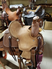 New T Brand Kids Rancher/ Kid 38/10