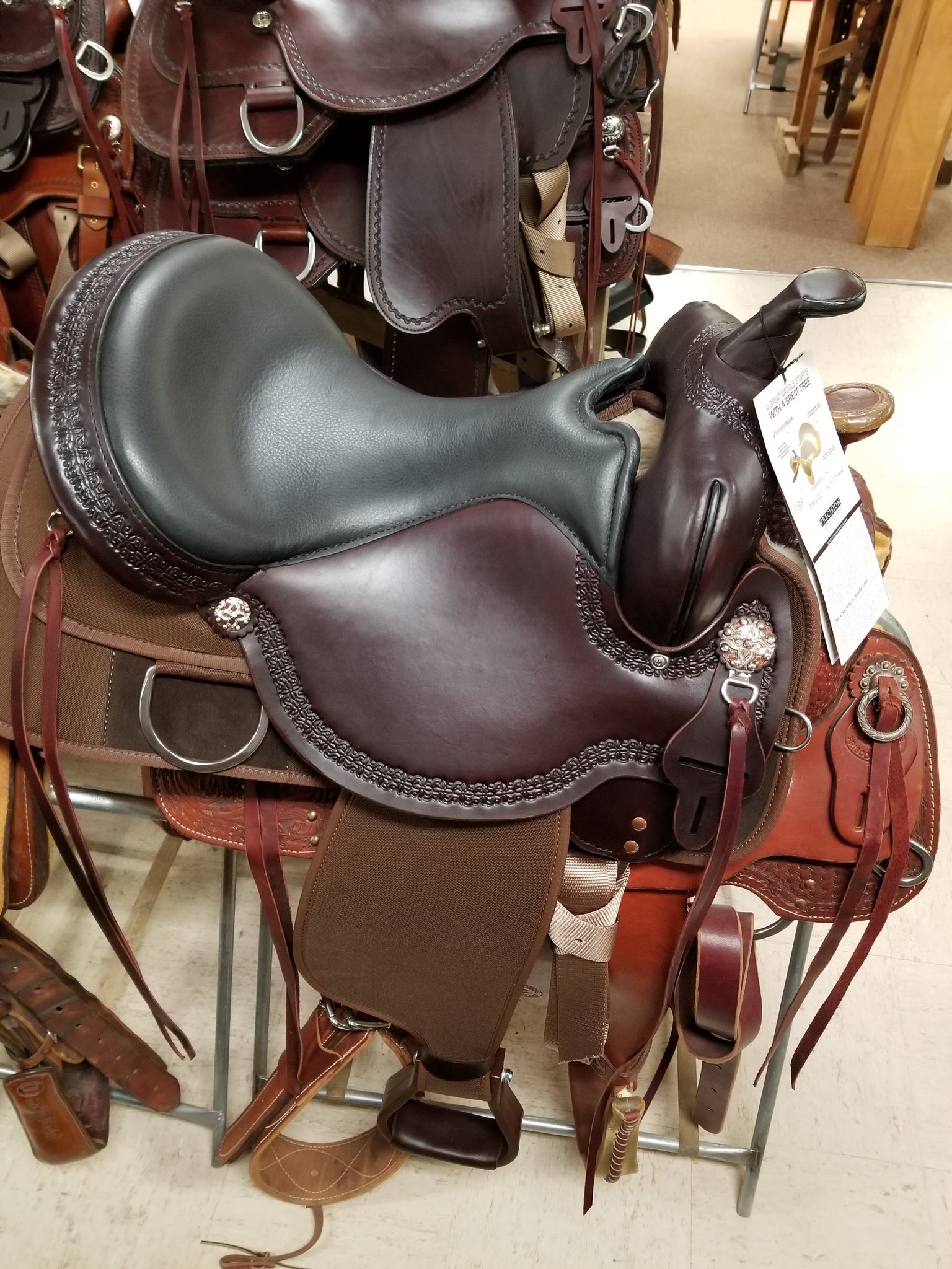 New High Horse Trail Saddle/CY50070162GM/16"