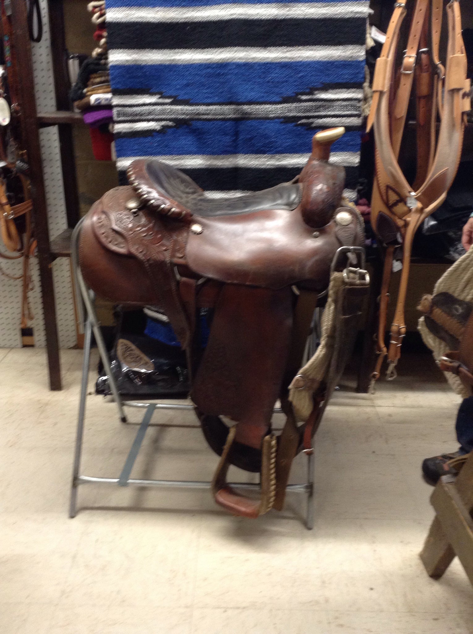 saddle - Used Western Heritage Roper 15 1/2"/JS600713GM - Western Heritage - Mock Brothers Saddlery and Western Wear